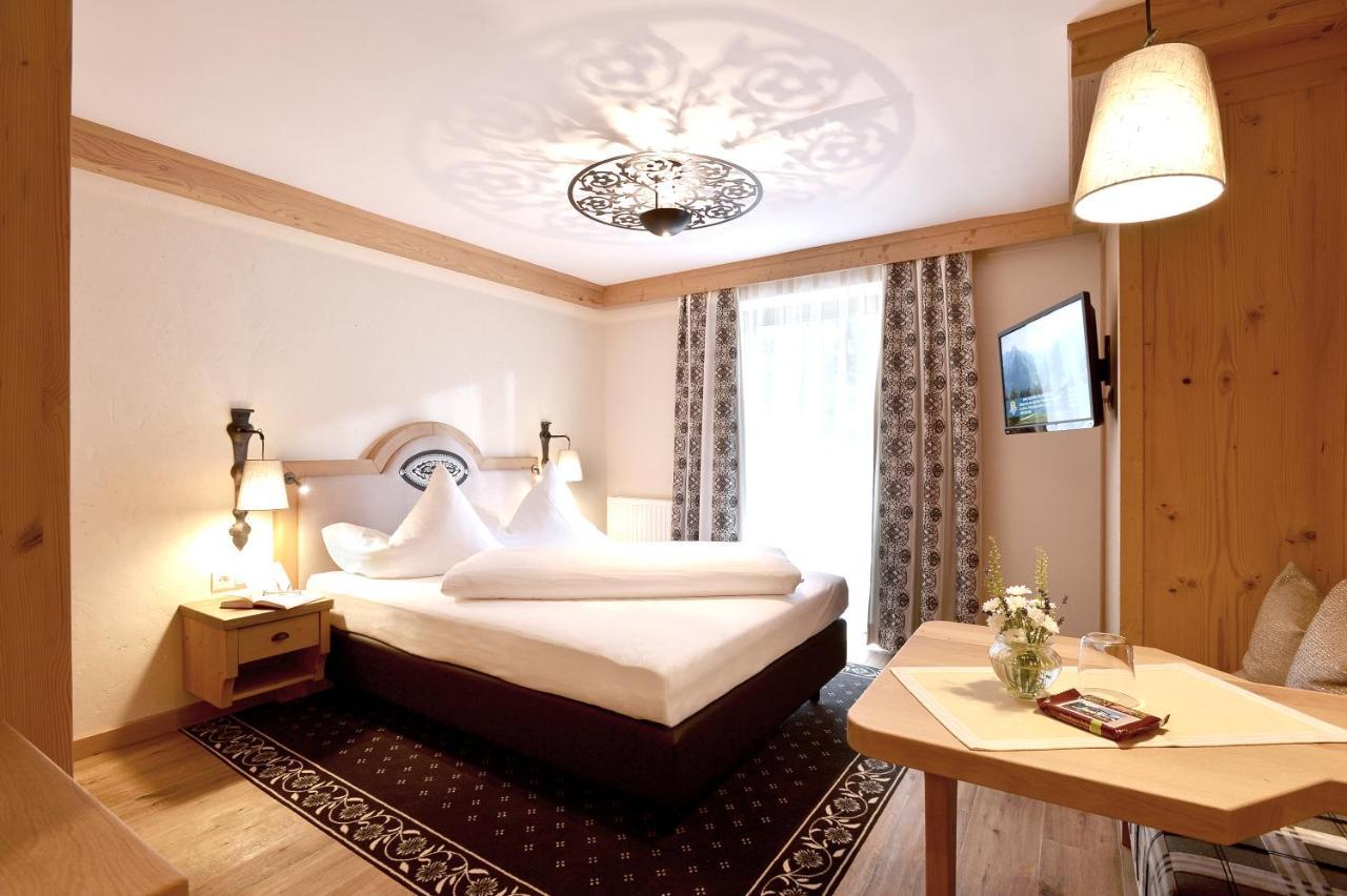 Alpenhotel Kramerwirt Майрхофен Экстерьер фото
